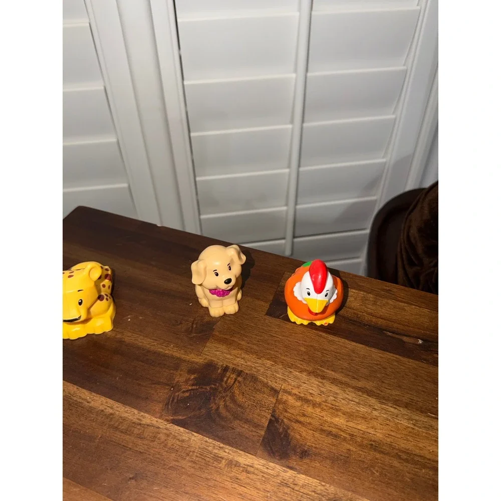 Fisher Price Little People Animal Figure Lot Dog Leopard Llama Chicken 5pc Set